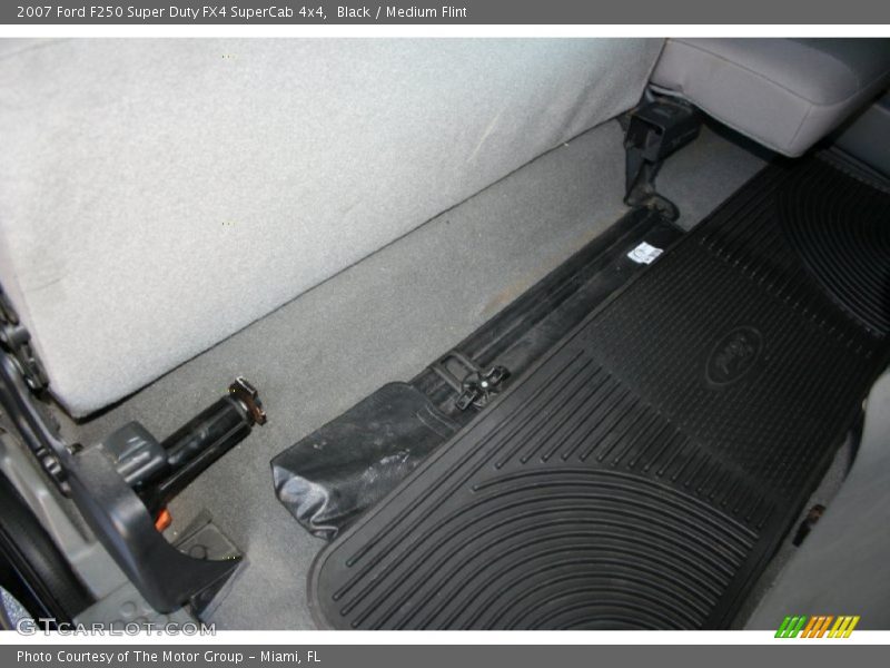 Black / Medium Flint 2007 Ford F250 Super Duty FX4 SuperCab 4x4