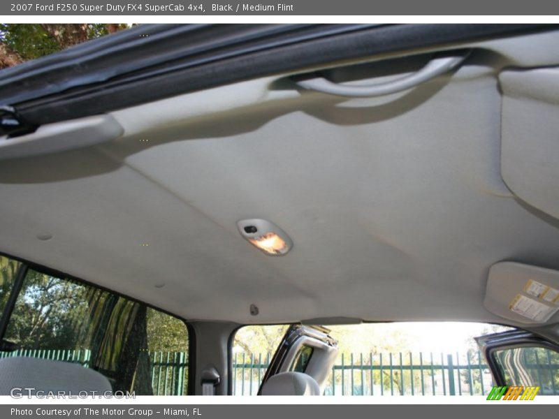 Black / Medium Flint 2007 Ford F250 Super Duty FX4 SuperCab 4x4