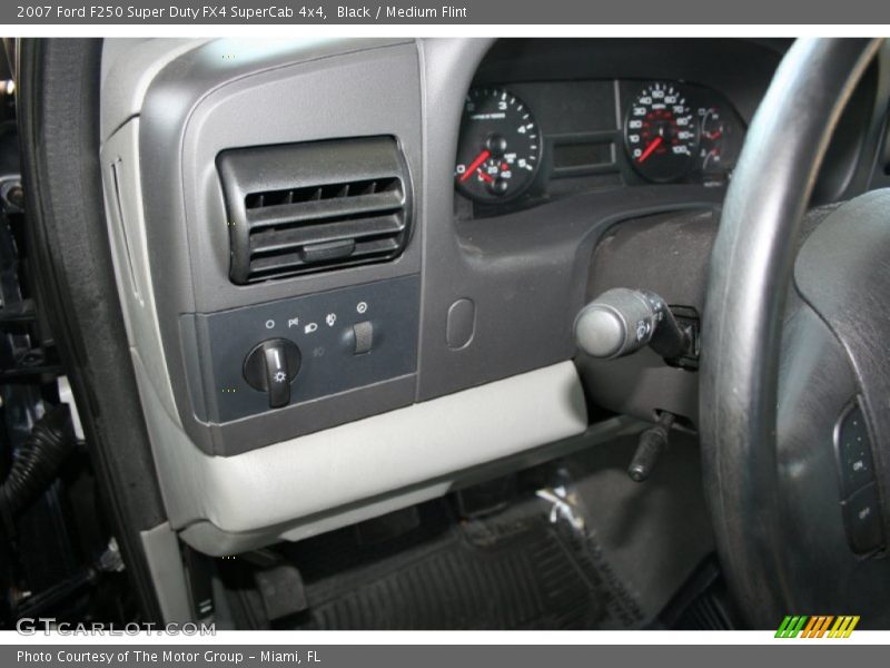 Black / Medium Flint 2007 Ford F250 Super Duty FX4 SuperCab 4x4