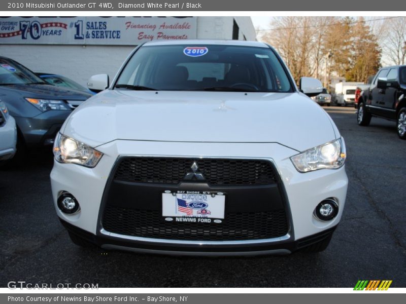Diamond White Pearl / Black 2010 Mitsubishi Outlander GT 4WD