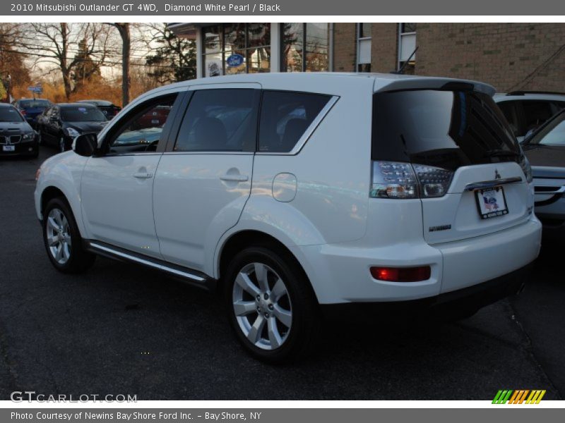 Diamond White Pearl / Black 2010 Mitsubishi Outlander GT 4WD