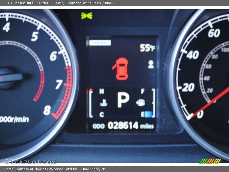 Diamond White Pearl / Black 2010 Mitsubishi Outlander GT 4WD
