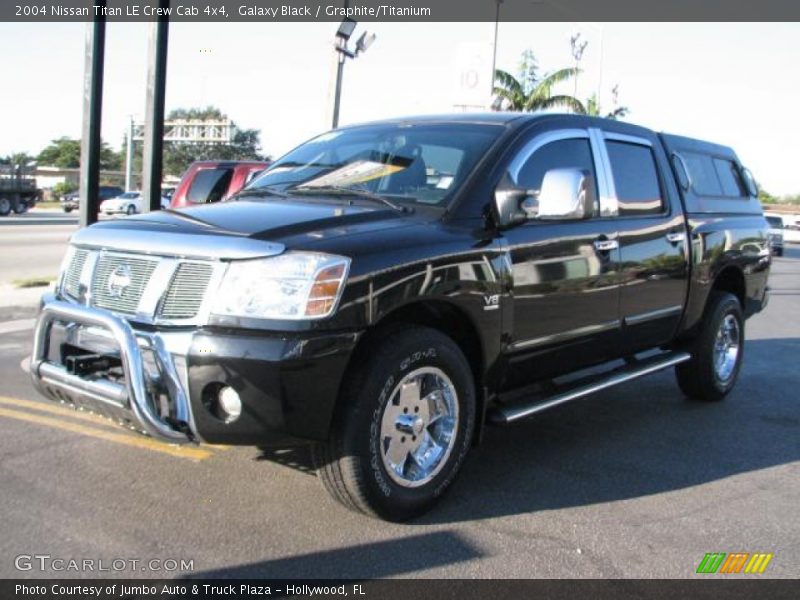 Galaxy Black / Graphite/Titanium 2004 Nissan Titan LE Crew Cab 4x4