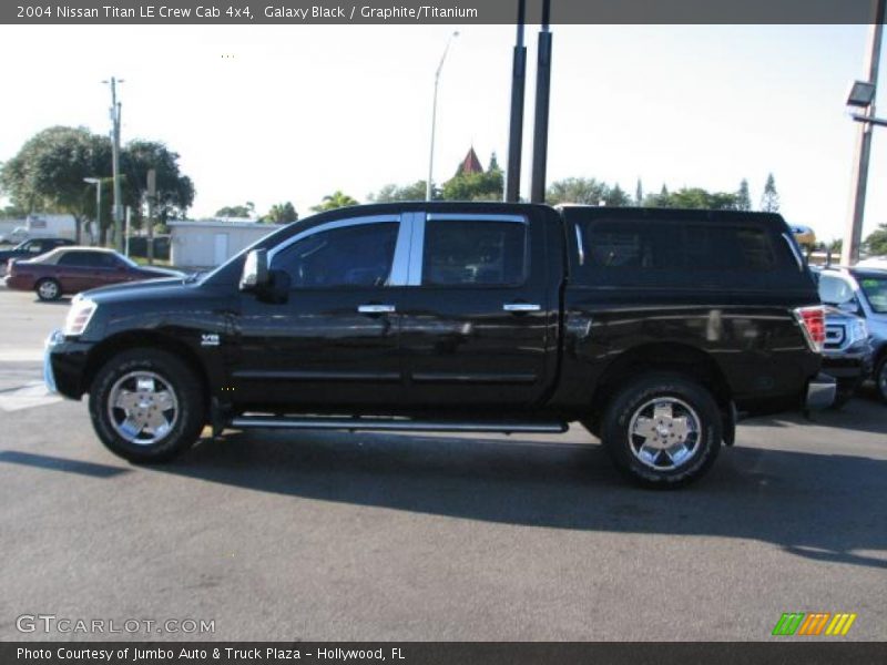 Galaxy Black / Graphite/Titanium 2004 Nissan Titan LE Crew Cab 4x4