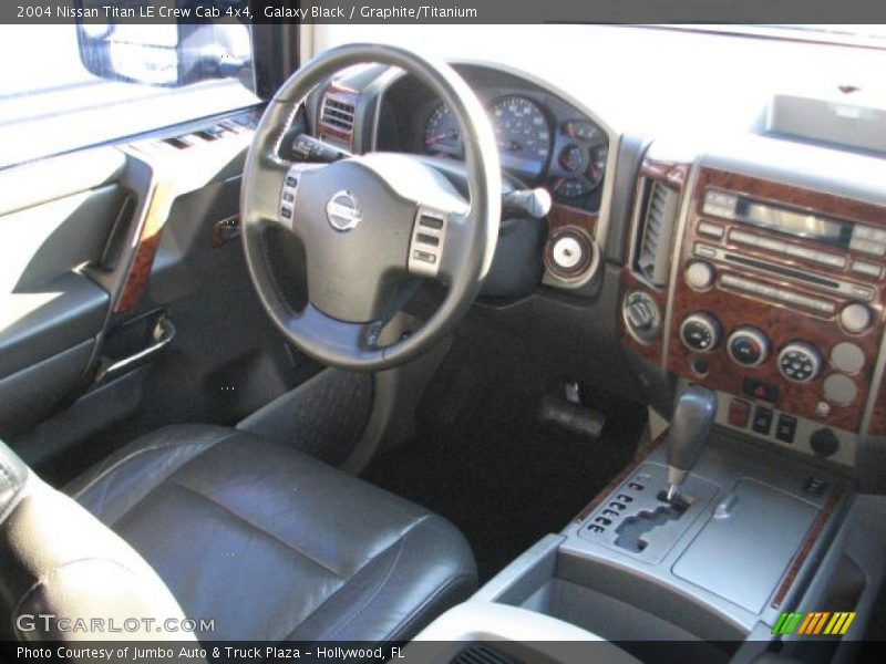 Galaxy Black / Graphite/Titanium 2004 Nissan Titan LE Crew Cab 4x4
