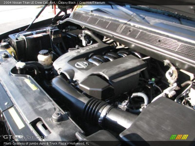 Galaxy Black / Graphite/Titanium 2004 Nissan Titan LE Crew Cab 4x4