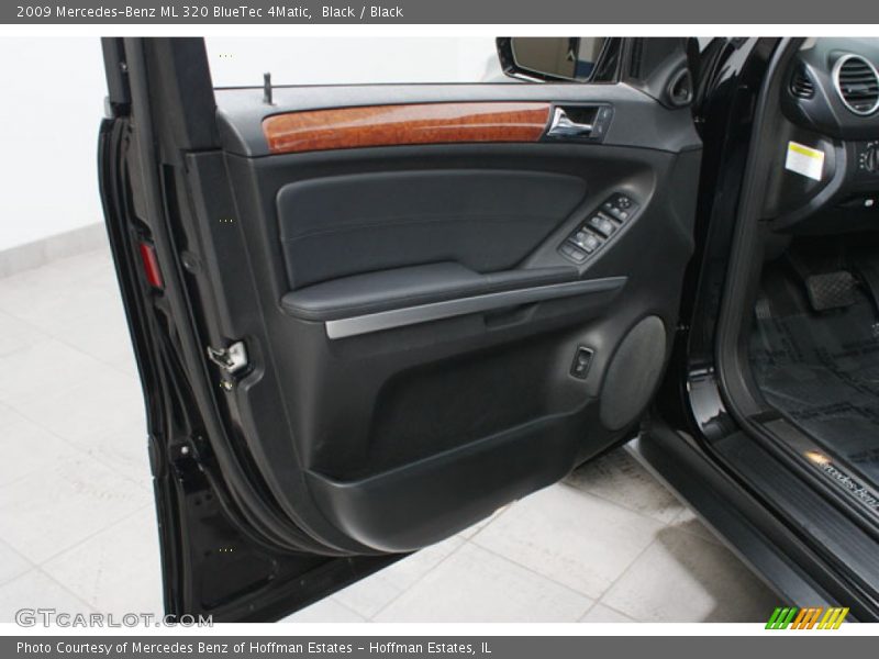 Black / Black 2009 Mercedes-Benz ML 320 BlueTec 4Matic