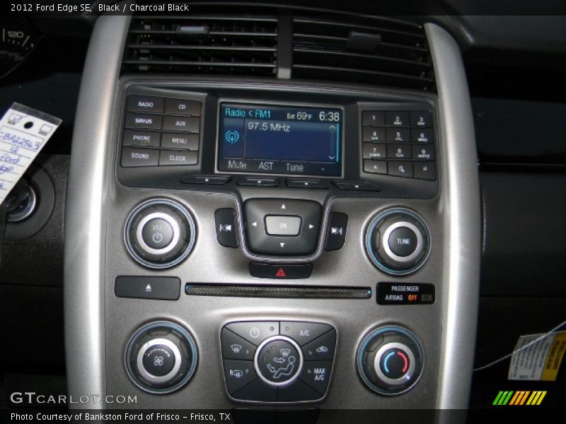 Controls of 2012 Edge SE