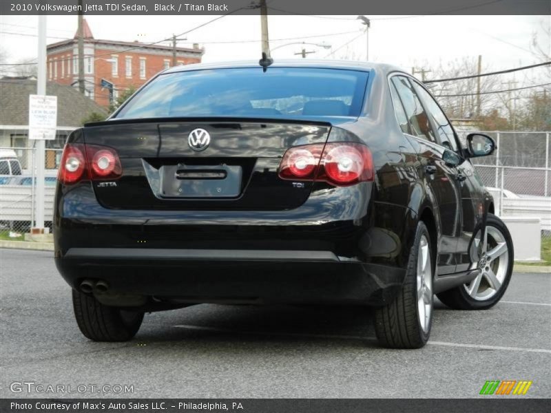Black / Titan Black 2010 Volkswagen Jetta TDI Sedan