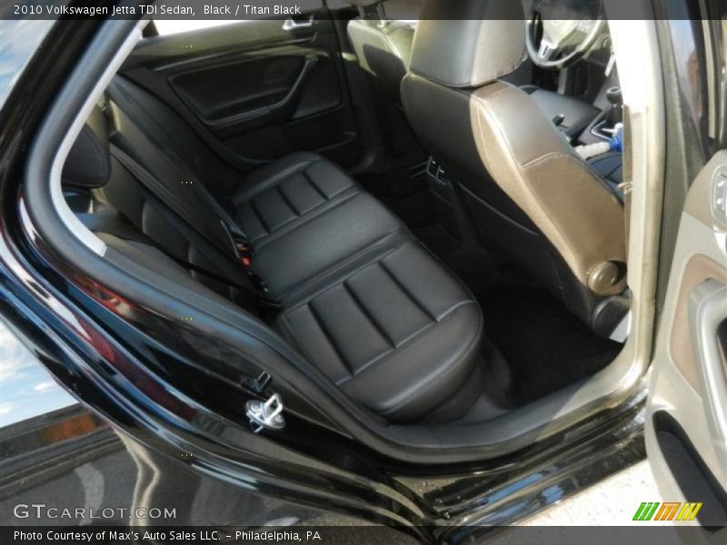 Black / Titan Black 2010 Volkswagen Jetta TDI Sedan