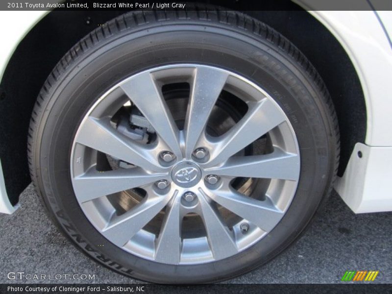 Blizzard White Pearl / Light Gray 2011 Toyota Avalon Limited