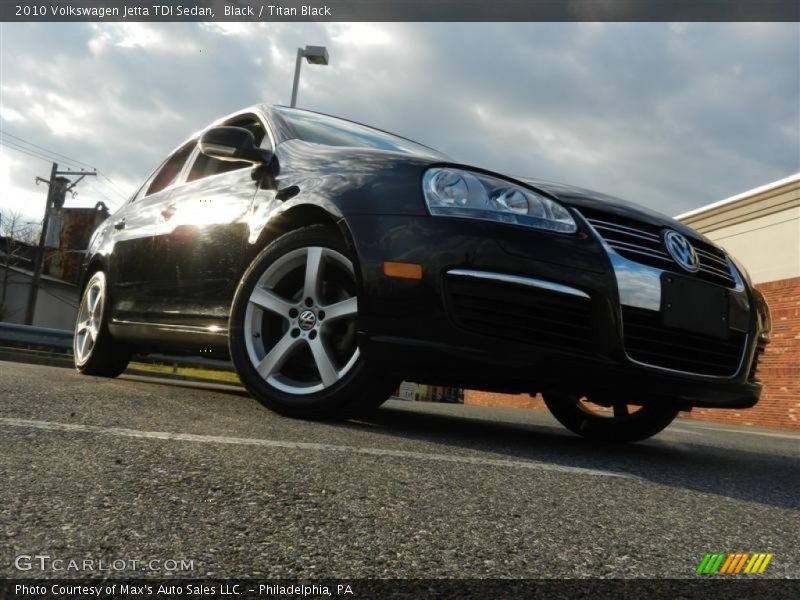 Black / Titan Black 2010 Volkswagen Jetta TDI Sedan