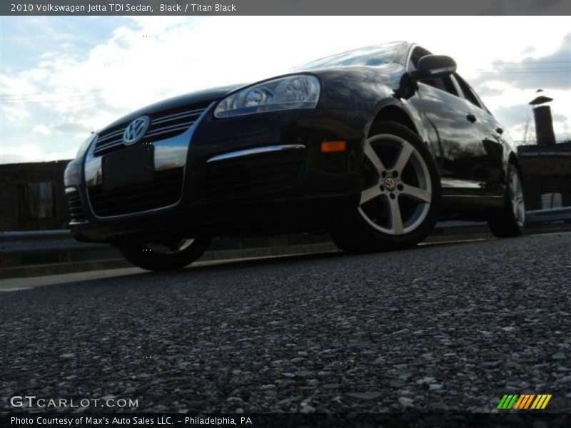 Black / Titan Black 2010 Volkswagen Jetta TDI Sedan