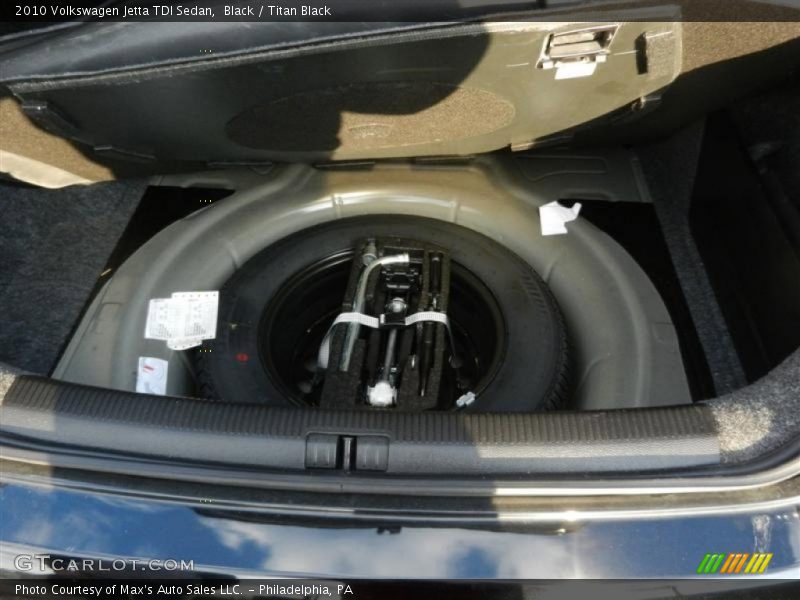 Black / Titan Black 2010 Volkswagen Jetta TDI Sedan