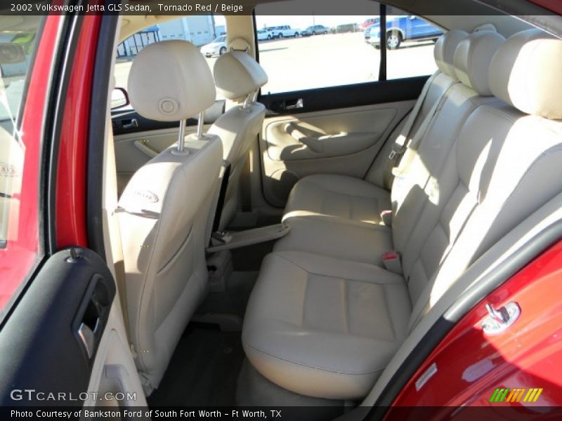 Tornado Red / Beige 2002 Volkswagen Jetta GLS Sedan
