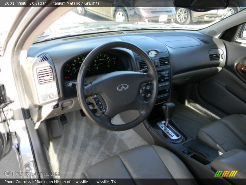 Titanium Metallic / Graphite 2001 Infiniti I 30 Sedan