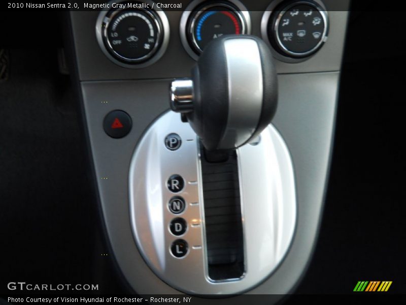 Magnetic Gray Metallic / Charcoal 2010 Nissan Sentra 2.0