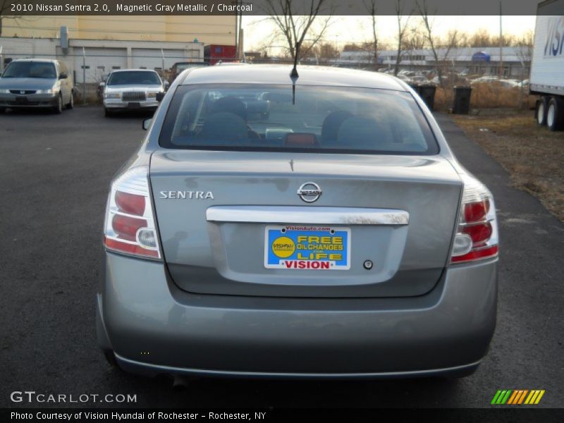 Magnetic Gray Metallic / Charcoal 2010 Nissan Sentra 2.0