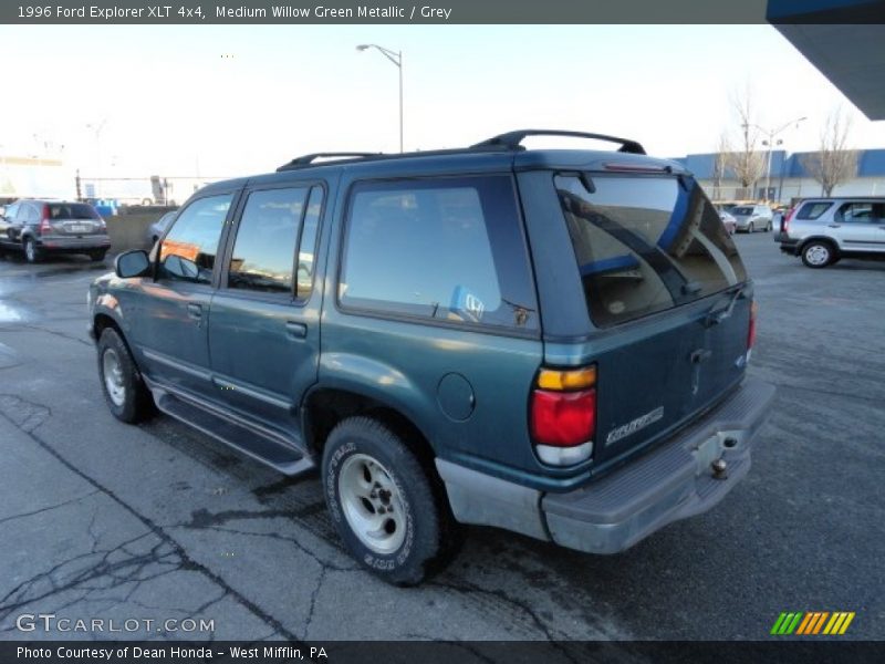 Medium Willow Green Metallic / Grey 1996 Ford Explorer XLT 4x4