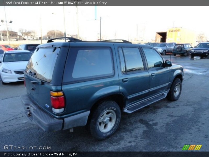 Medium Willow Green Metallic / Grey 1996 Ford Explorer XLT 4x4