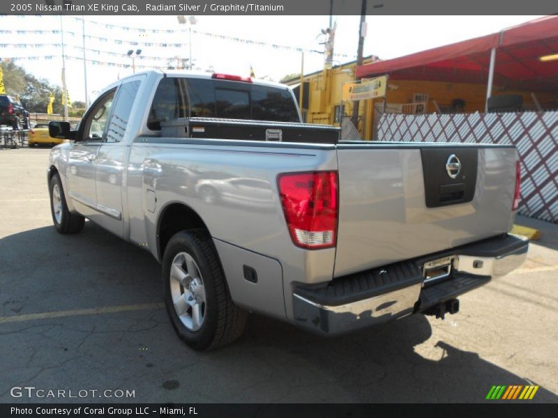 Radiant Silver / Graphite/Titanium 2005 Nissan Titan XE King Cab
