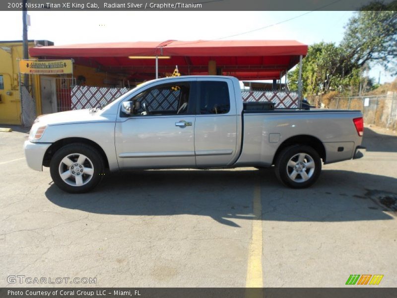 Radiant Silver / Graphite/Titanium 2005 Nissan Titan XE King Cab