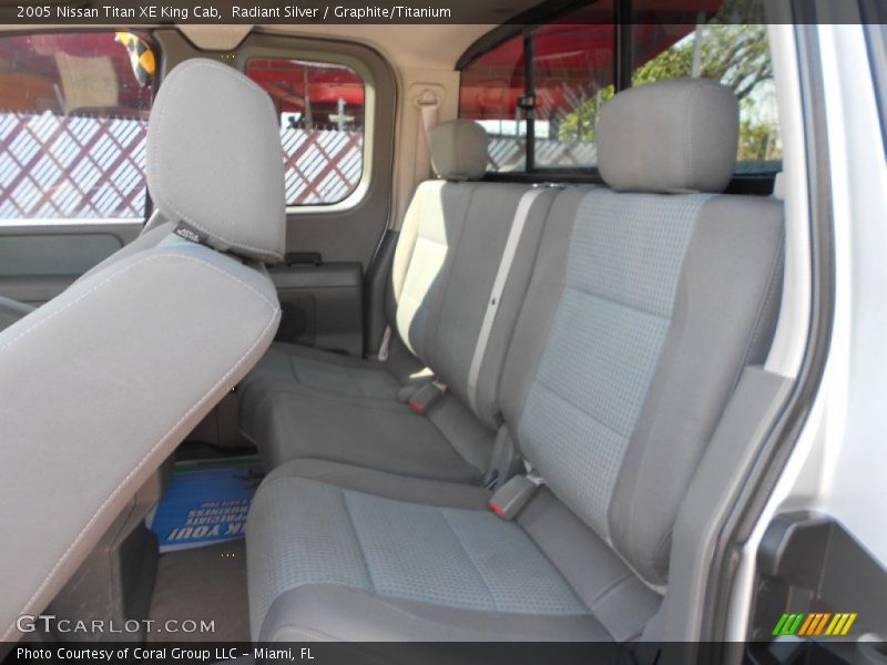 Radiant Silver / Graphite/Titanium 2005 Nissan Titan XE King Cab