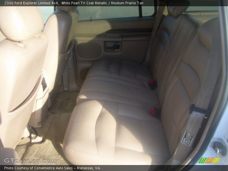 White Pearl Tri Coat Metallic / Medium Prairie Tan 2000 Ford Explorer Limited 4x4