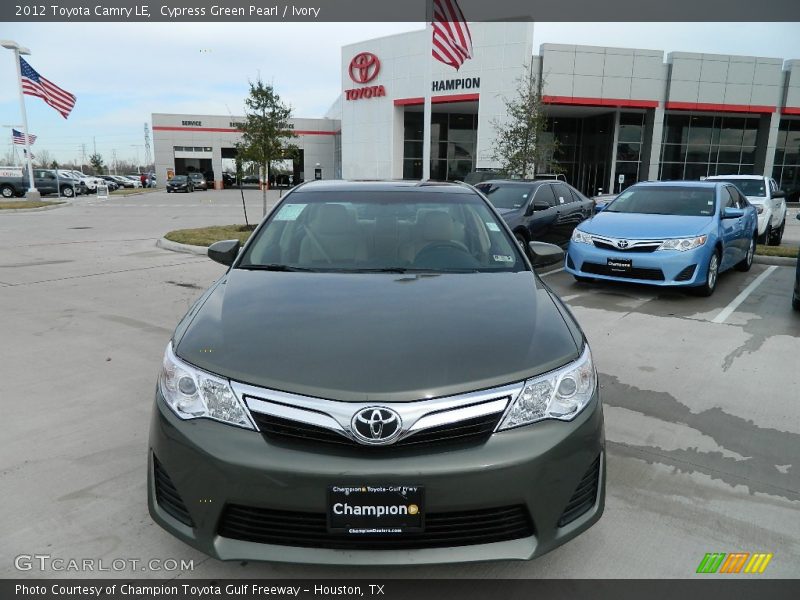 Cypress Green Pearl / Ivory 2012 Toyota Camry LE