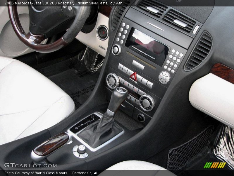 Controls of 2006 SLK 280 Roadster