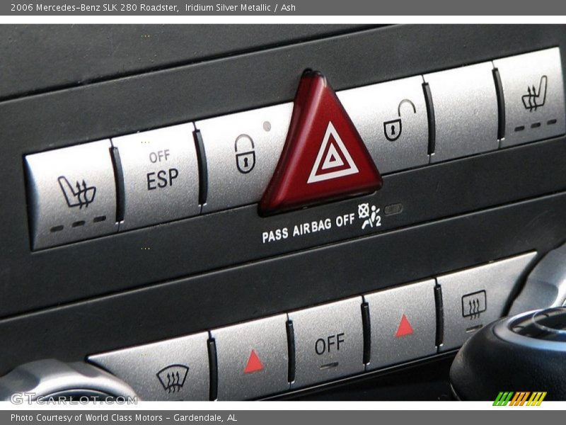 Controls of 2006 SLK 280 Roadster