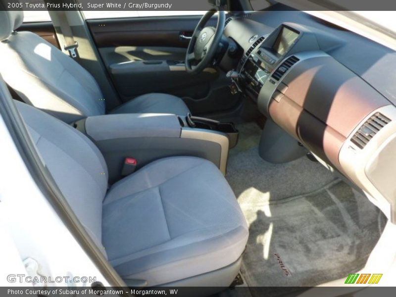 Super White / Gray/Burgundy 2005 Toyota Prius Hybrid