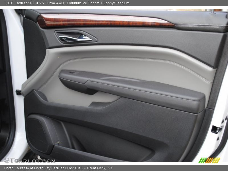 Platinum Ice Tricoat / Ebony/Titanium 2010 Cadillac SRX 4 V6 Turbo AWD