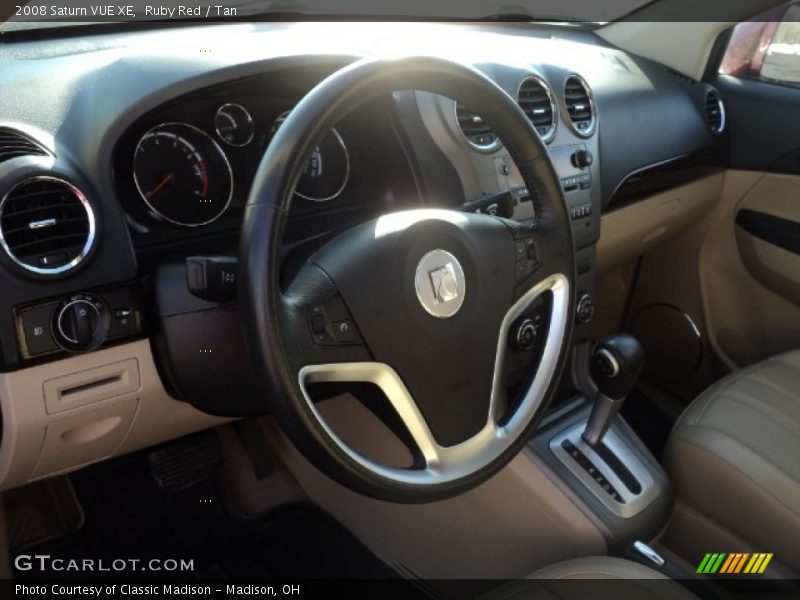 Ruby Red / Tan 2008 Saturn VUE XE