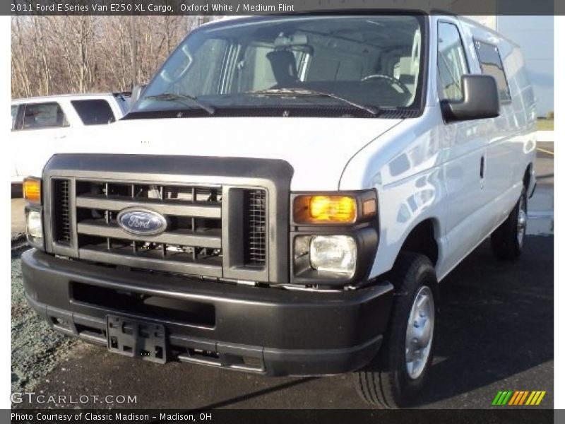 Oxford White / Medium Flint 2011 Ford E Series Van E250 XL Cargo
