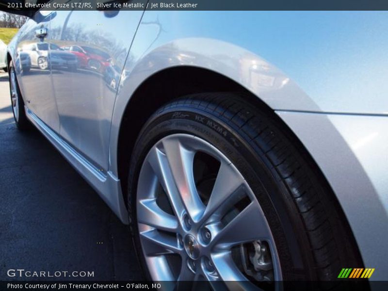 Silver Ice Metallic / Jet Black Leather 2011 Chevrolet Cruze LTZ/RS
