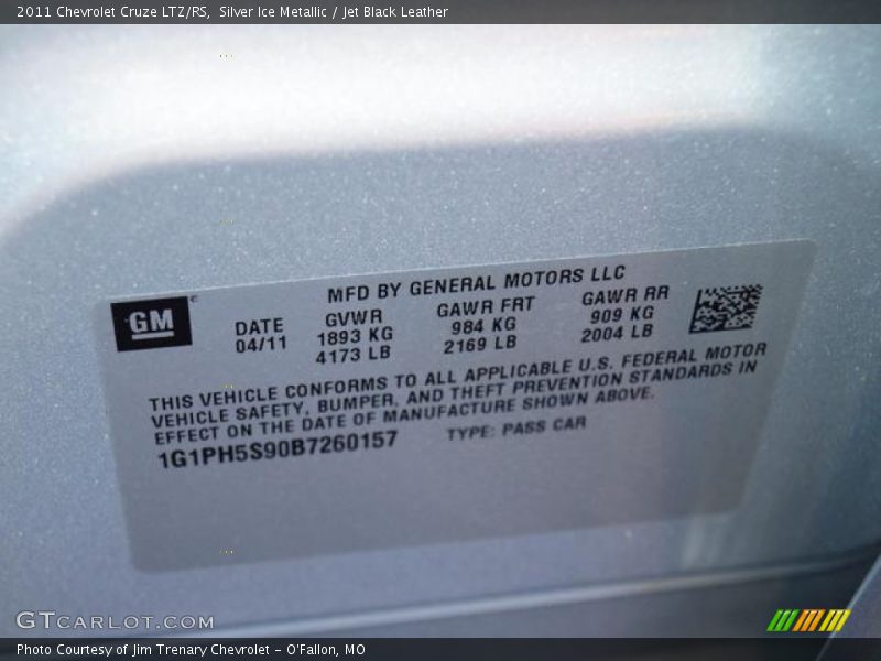 Silver Ice Metallic / Jet Black Leather 2011 Chevrolet Cruze LTZ/RS