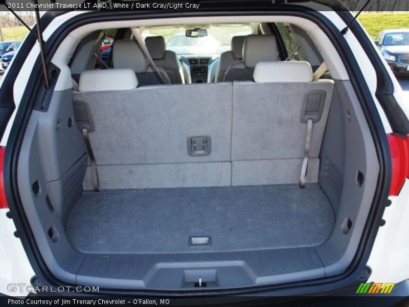 White / Dark Gray/Light Gray 2011 Chevrolet Traverse LT AWD