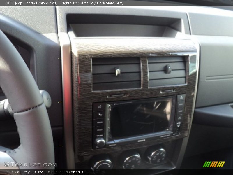 Bright Silver Metallic / Dark Slate Gray 2012 Jeep Liberty Limited 4x4