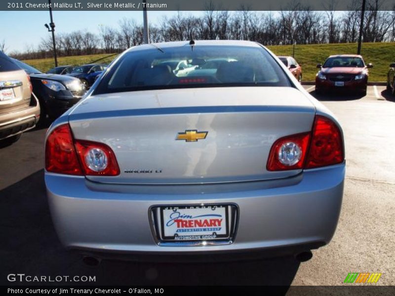 Silver Ice Metallic / Titanium 2011 Chevrolet Malibu LT