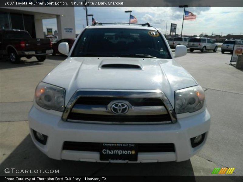 Natural White / Dark Charcoal 2007 Toyota 4Runner Sport Edition
