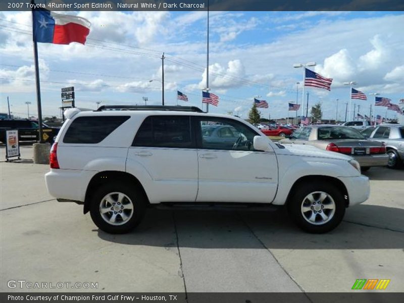 Natural White / Dark Charcoal 2007 Toyota 4Runner Sport Edition