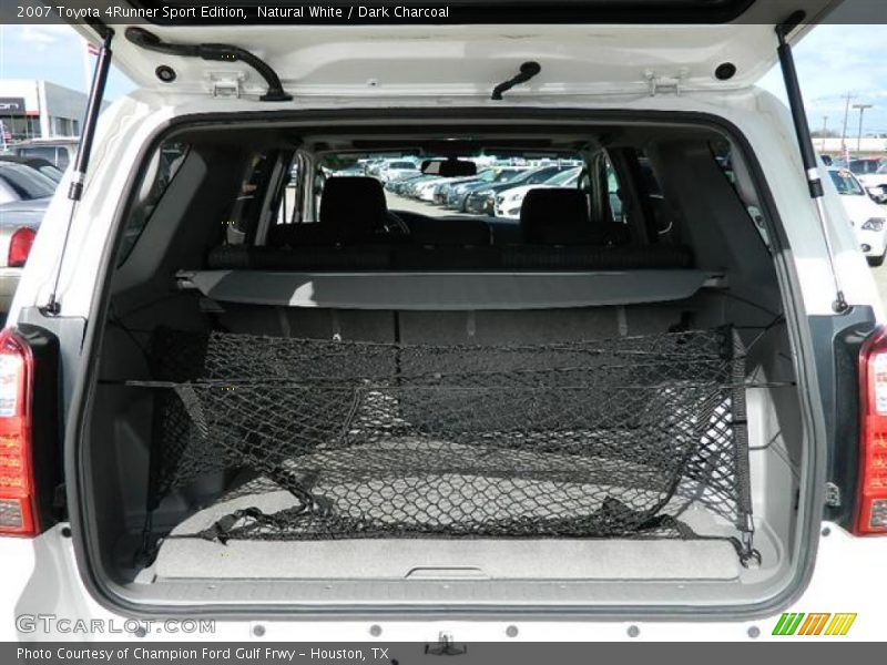 Natural White / Dark Charcoal 2007 Toyota 4Runner Sport Edition