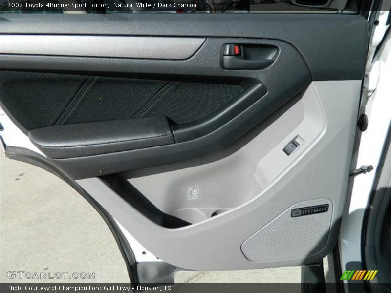 Natural White / Dark Charcoal 2007 Toyota 4Runner Sport Edition