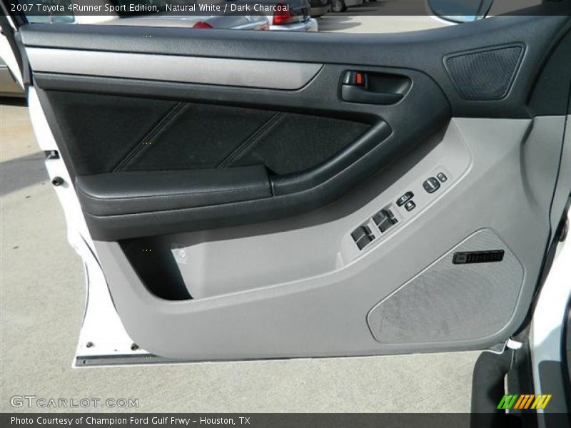 Natural White / Dark Charcoal 2007 Toyota 4Runner Sport Edition