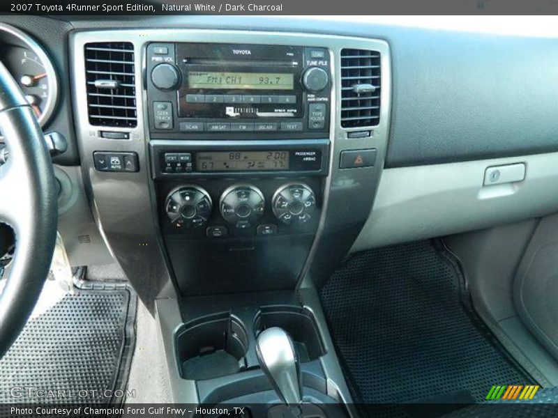 Natural White / Dark Charcoal 2007 Toyota 4Runner Sport Edition