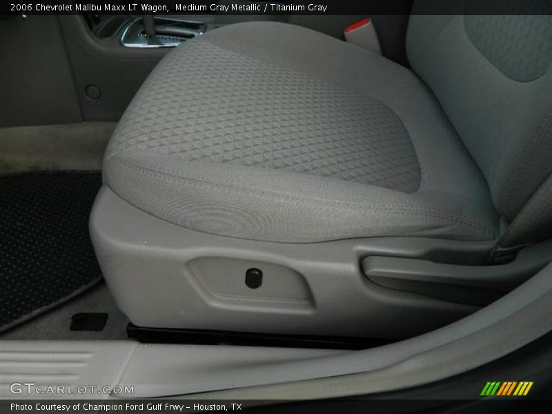 Medium Gray Metallic / Titanium Gray 2006 Chevrolet Malibu Maxx LT Wagon