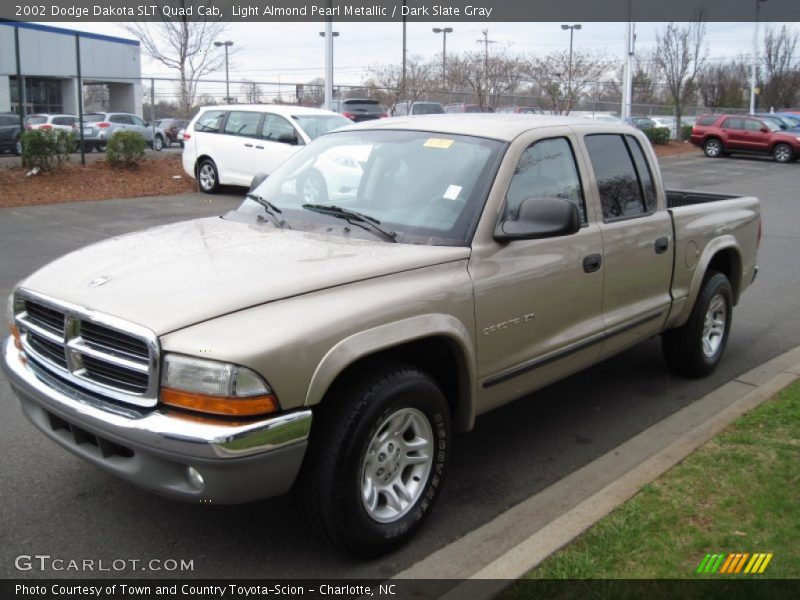 Light Almond Pearl Metallic / Dark Slate Gray 2002 Dodge Dakota SLT Quad Cab