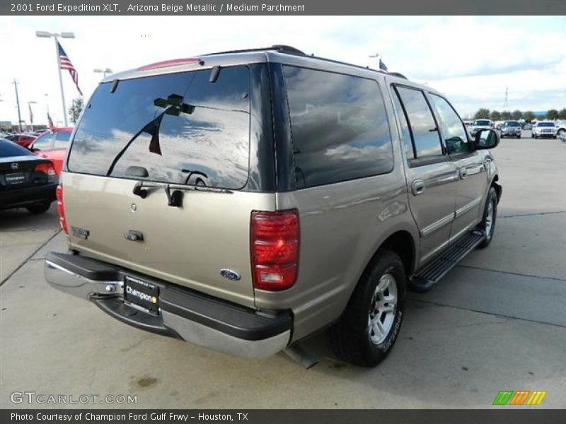 Arizona Beige Metallic / Medium Parchment 2001 Ford Expedition XLT
