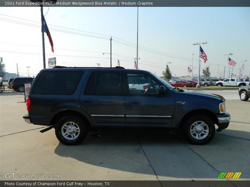 Medium Wedgewood Blue Metallic / Medium Graphite 2001 Ford Expedition XLT